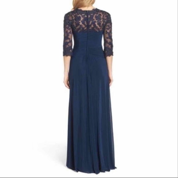 La Femme Ruched Twist Column Formal Gown Plus Size US 20 - Picture 4 of 12